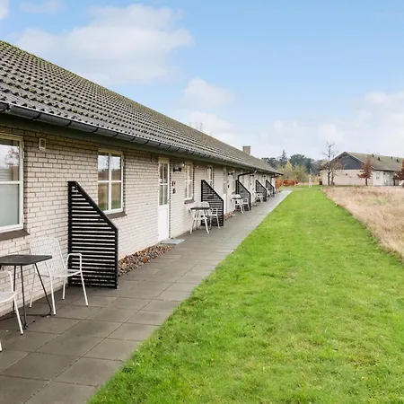 Awesome In Ronne With Wifi Feriehus Allinge-Sandvig